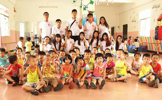 ��ɽ��W���A�WԺ������`��ڏV�|�l(xi��ng)���_�O���ڌWǰ��ɫ����