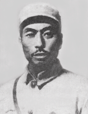 ��1905��1940�������Ŀ�������Ӣ�����|������(li��n)܊��Ҫ��(chu��ng)���˺��I(l��ng)��(d��o)��֮һ��1927��6�¼����Ї����a(ch��n)�h��1929��7�����й�������ǲ���|���������v���й�������؄e֧����ӛ���й������I��ί��ӛ����1932��9�����й��M��ʡί����܊ί��ӛ����v���ϝM�Γ��(du��)��ί���й��ϝM�R�r��ί��ί���|������(li��n)܊��һ܊܊�L����ί���ο�(li��n)��һ·܊��˾�����ί��1940��2��23�����ڼ鼚(x��)�������ڝ���������h�������ӱ����˰������ڑ�(zh��n)���Љ���ѳ����