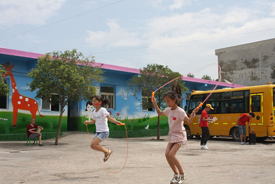 ���Ϲ��I(y��)��W(xu��)��(j��ng)��(j��)�Q(m��o)�׌W(xu��)Ժ����ϵ�P�h�������ж����������(hu��)��(sh��)�`�(du��)������ʡƽ�ɽ���P�hѦ���(zh��n)���Ӝϴ���ӢС�W(xu��)�_(k��i)չ֧�̻��(d��ng)���e�k��ӢС�W(xu��)��һ��Ȥζ�\(y��n)��(d��ng)��(hu��)��׌�W(xu��)���w��(hu��)�W��ƥ�˾��񡣈D�����K��ِ��