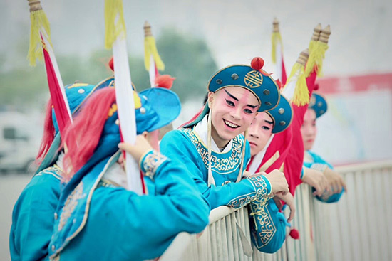 �F(xi��n)���݆T��   ���� �z