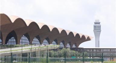 柬埔寨首都新機(jī)場(chǎng)正式通航