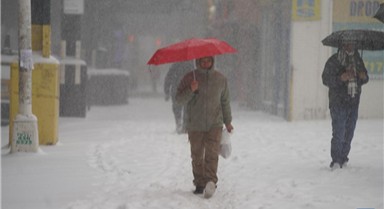 冬季風(fēng)暴襲擊紐約